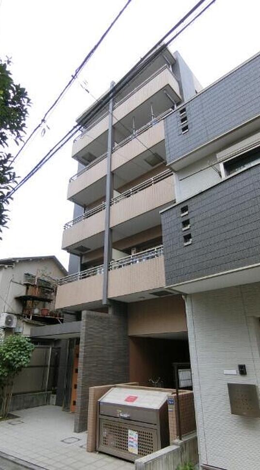 IL MEZZO DI TOKYO,DUE