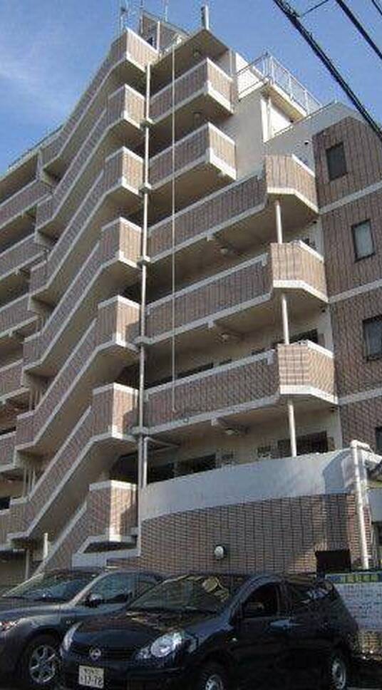 ウィスタリアガーデン