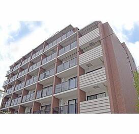 プレール・ドゥークときわ台