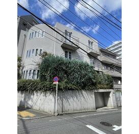 イーストグレーコート