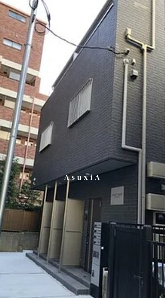 ラウンドムーン東長崎