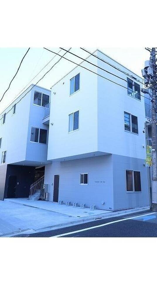 TAKANAWA CUBE West