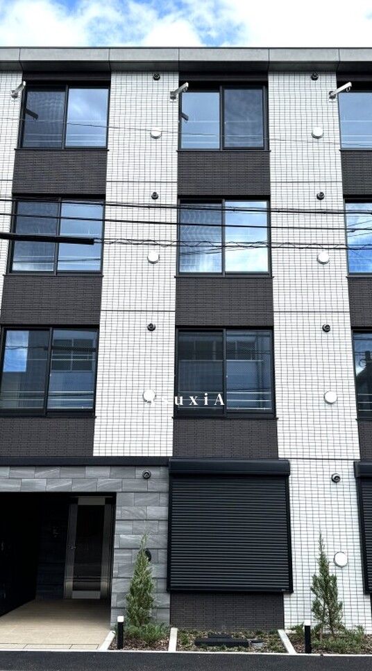 グローリオシェルト志村坂上