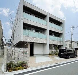 ソルエトルーナ目白