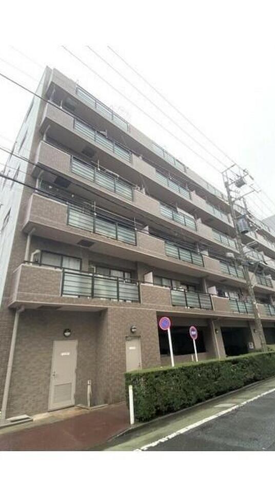 コスモ高島平駅前