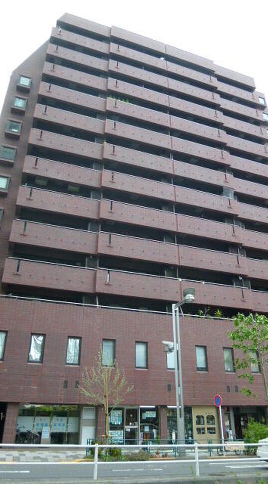 パレ・エテルネル