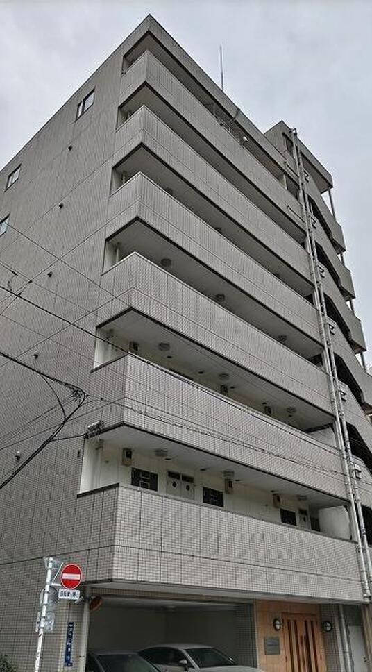 スプリームサカイ