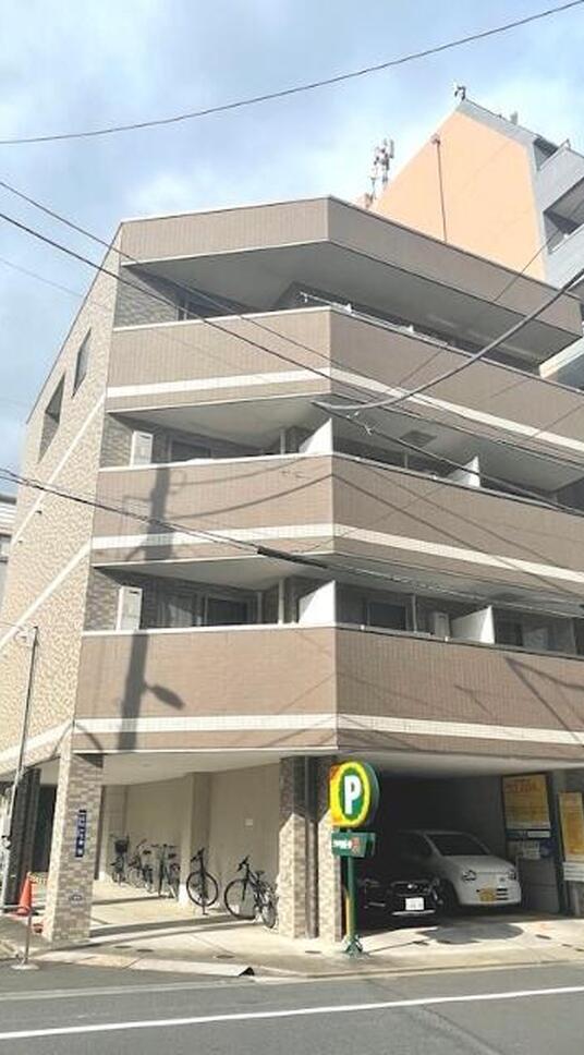 コンフォールニシヒロ