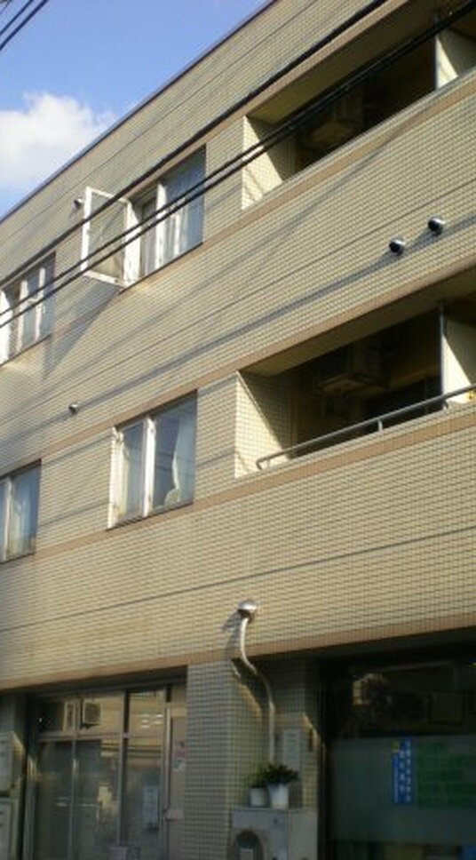 アシュレ双葉町