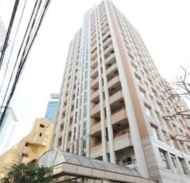 ファミール新宿グランスィートタワー