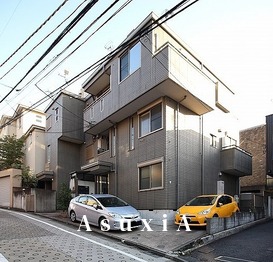 コリナス神宮前