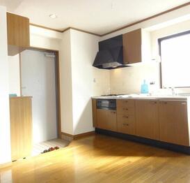 イーグルハイツ