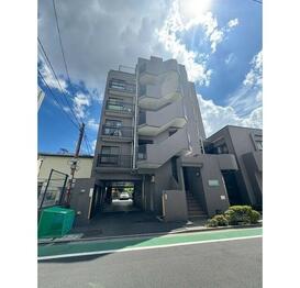 クレストコート