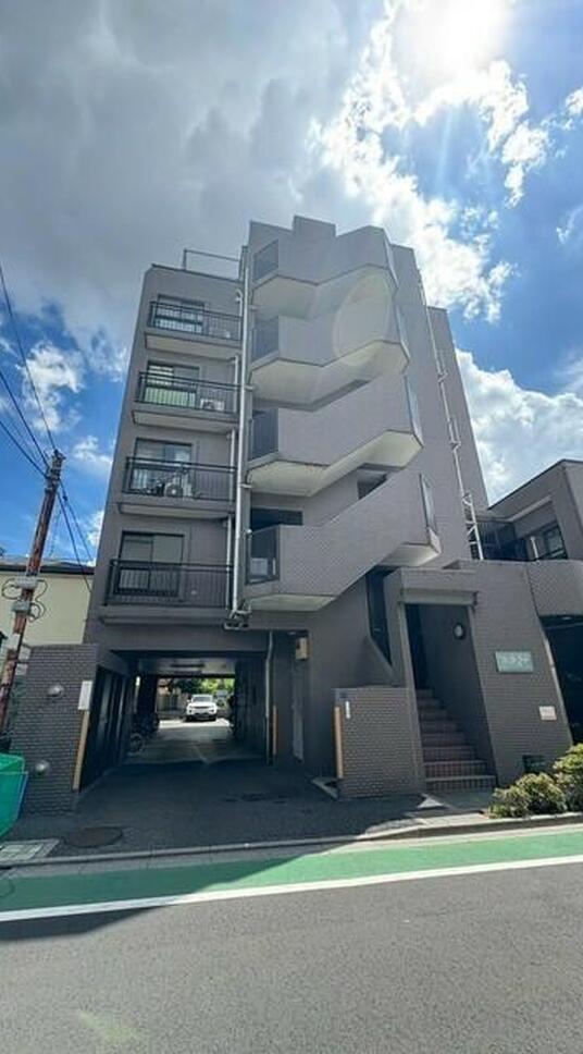 クレストコート