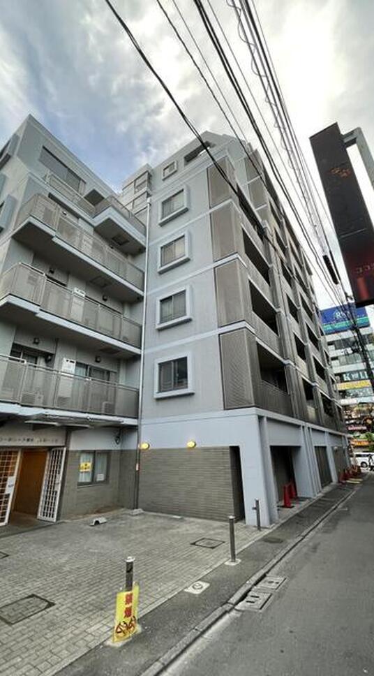 コーポレート新宿百人町一丁目