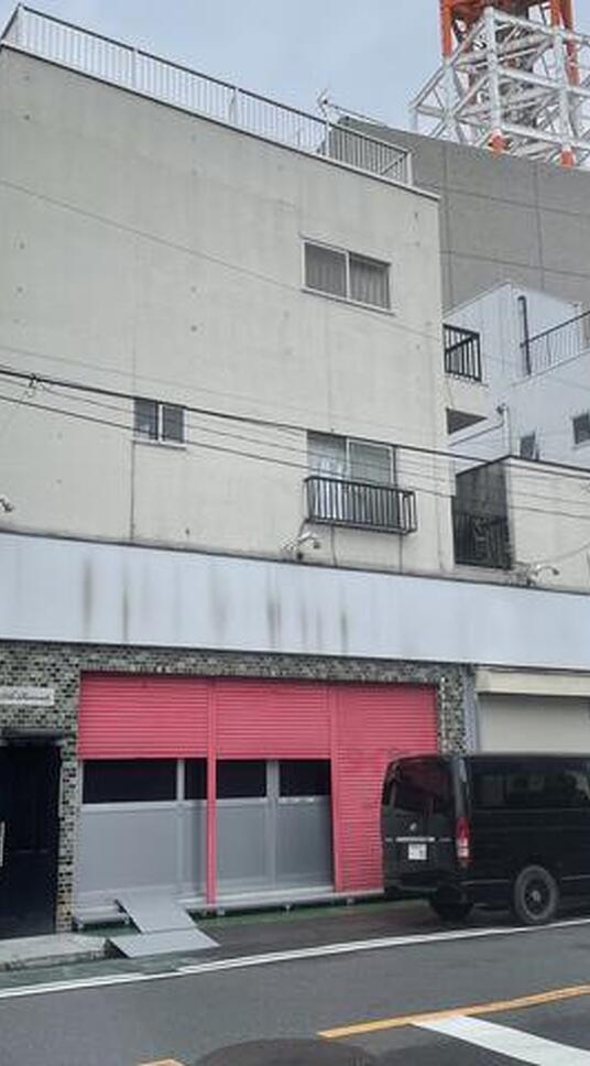 ヴィラ・リバーサイド