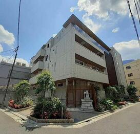 Wing Court 赤塚新町