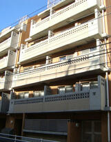 グランステューディオ市ヶ谷薬王寺壱番館