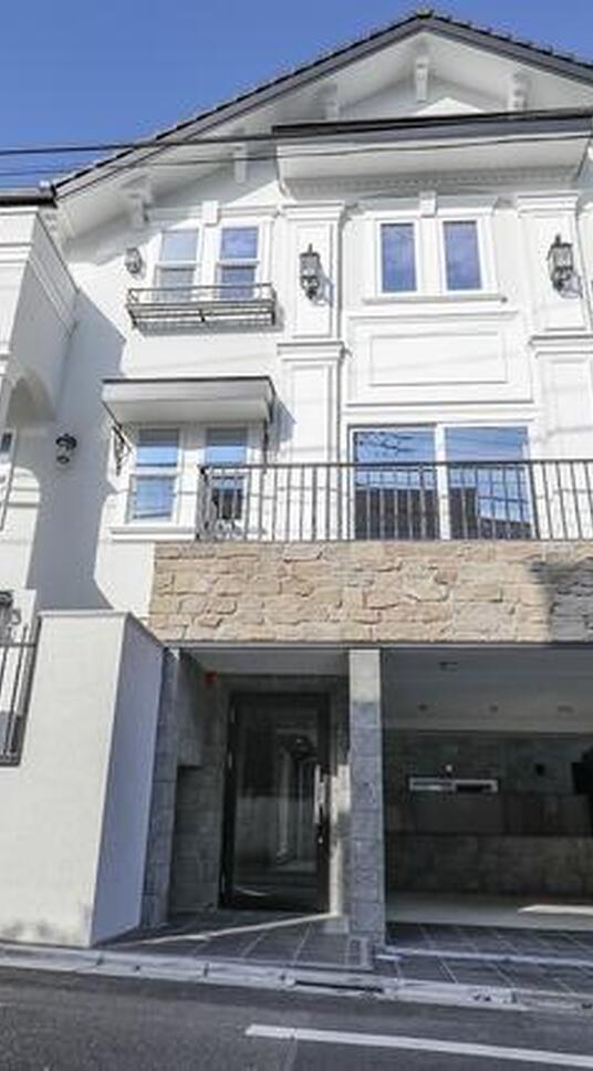 ラプラクミーヌ