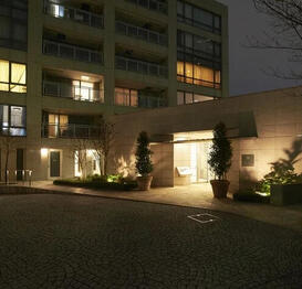 PARK COURT 元麻布 HILL TOP RESIDENCE