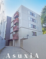 白金三光アンクレー