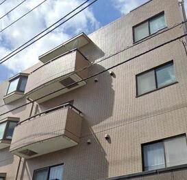 クレール・アルジャン