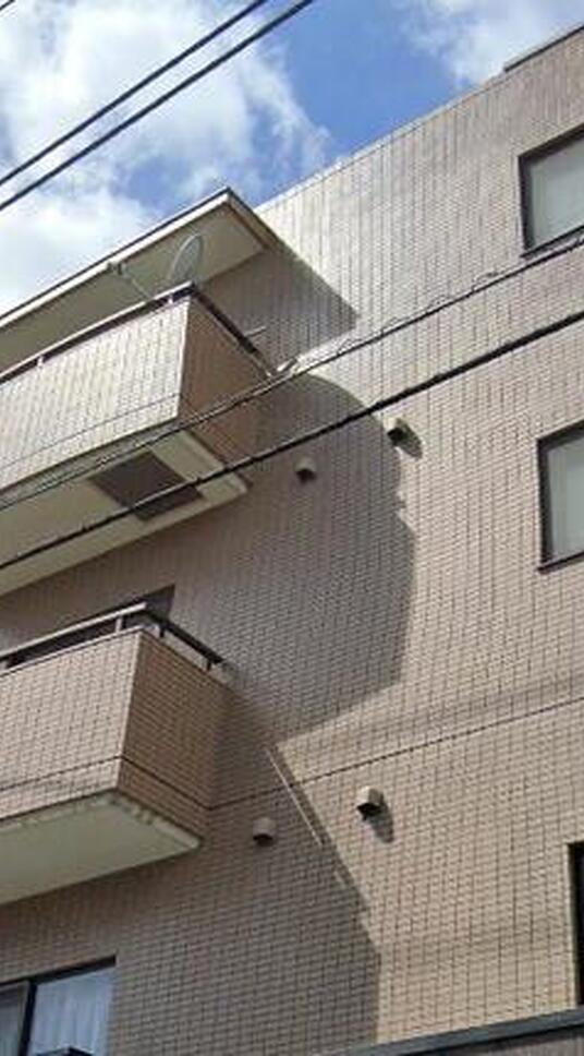 クレール・アルジャン