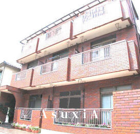 エクレールフジタ