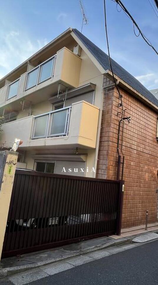 西大久保イレブン