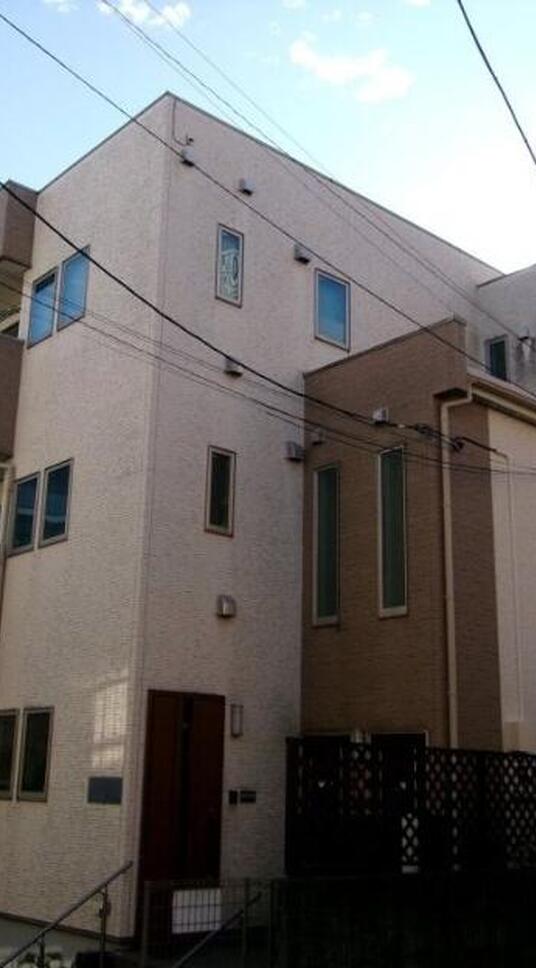 クアルティエーレ四ツ谷