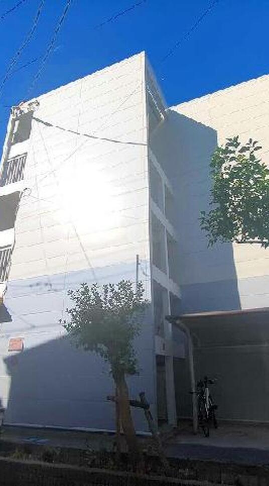 レオパレスオーロラ