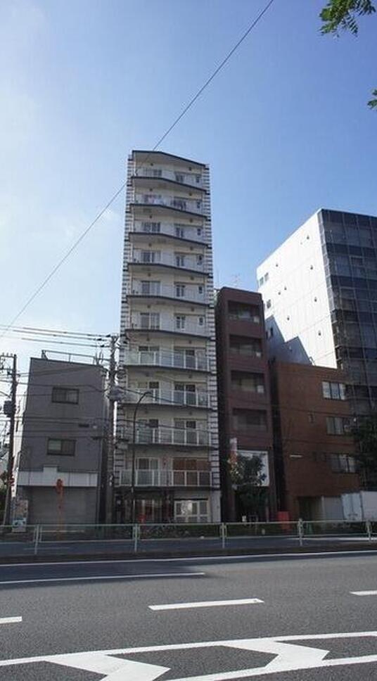 グラビスコート目黒