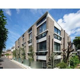 est Largo KOMAZAWAⅡ