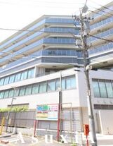 スタイリオ中延駅前