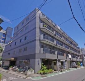 麻布狸穴ナショナルコート