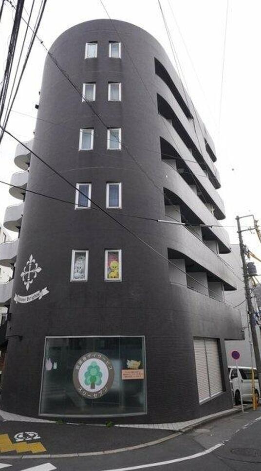 クロムハイツ