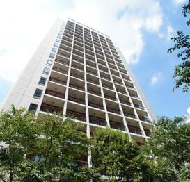 六本木ヒルズレジデンスD棟