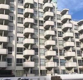 新宿フラワーハイホーム