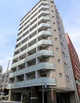 フトゥールス南麻布