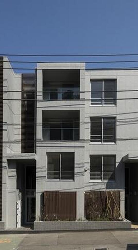 エクサム西新宿