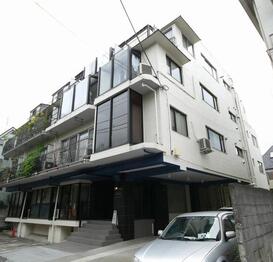 シェーネ白金